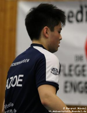Liang Qiu in Shirt von Tazoe