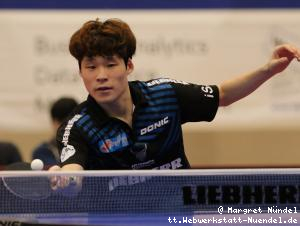 Woo Jin Jang (Ochsenhausen)