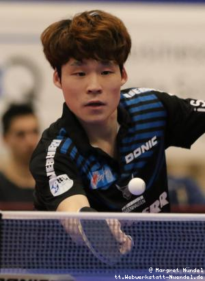 Woo Jin Jang (Ochsenhausen)