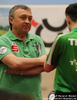 Miro Broda ber&auml;t Dennis Klein (J&uuml;lich)