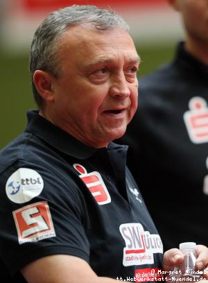 Miro Broda ber&auml;t Robin Devos (J&uuml;lich)