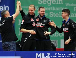 Das Team freut sich &uuml;ber de Sieg (J&uuml;lich)