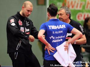 Miro Broda / Ewout Oostwouder ber&auml;t Dennis Klein (J&uuml;lich)