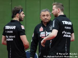 Miro Broda ber&auml;t Robin Devos/Florian Cnudde (J&uuml;lich)
