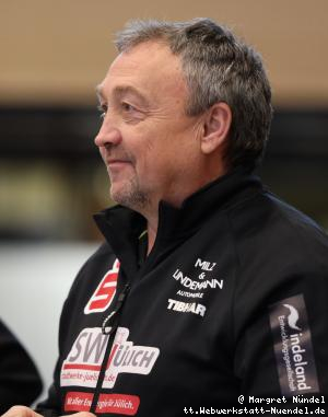Miro Broda ber&auml;t Robin Devos (J&uuml;lich)