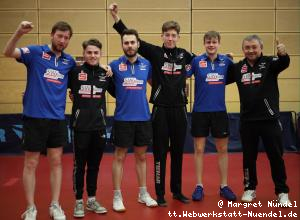 Team J&uuml;lich feiert