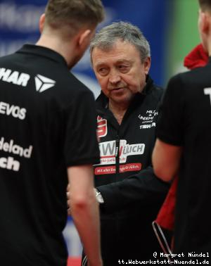 Miro Broda ber&auml;t Robin Devos/Barry Berben (J&uuml;lich)
