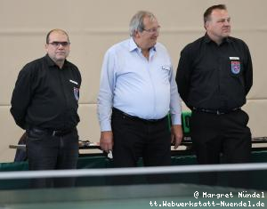 Die Schiedsrichter heute: Rainer Willems, Michael Zipp, Harald Schmitt (v.l.n.r.)
