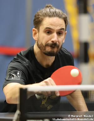 Dennis Dickhardt (Frankfurt)