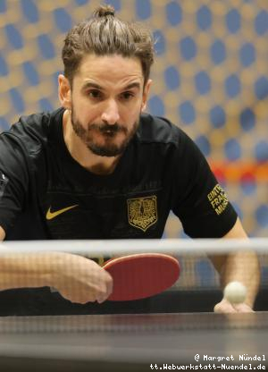 Dennis Dickhardt (Frankfurt)